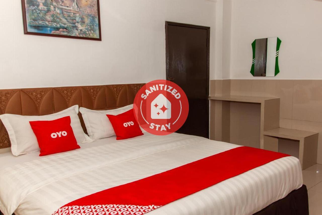 Oyo 89851 Leila Hotel Sandakan Bagian luar foto